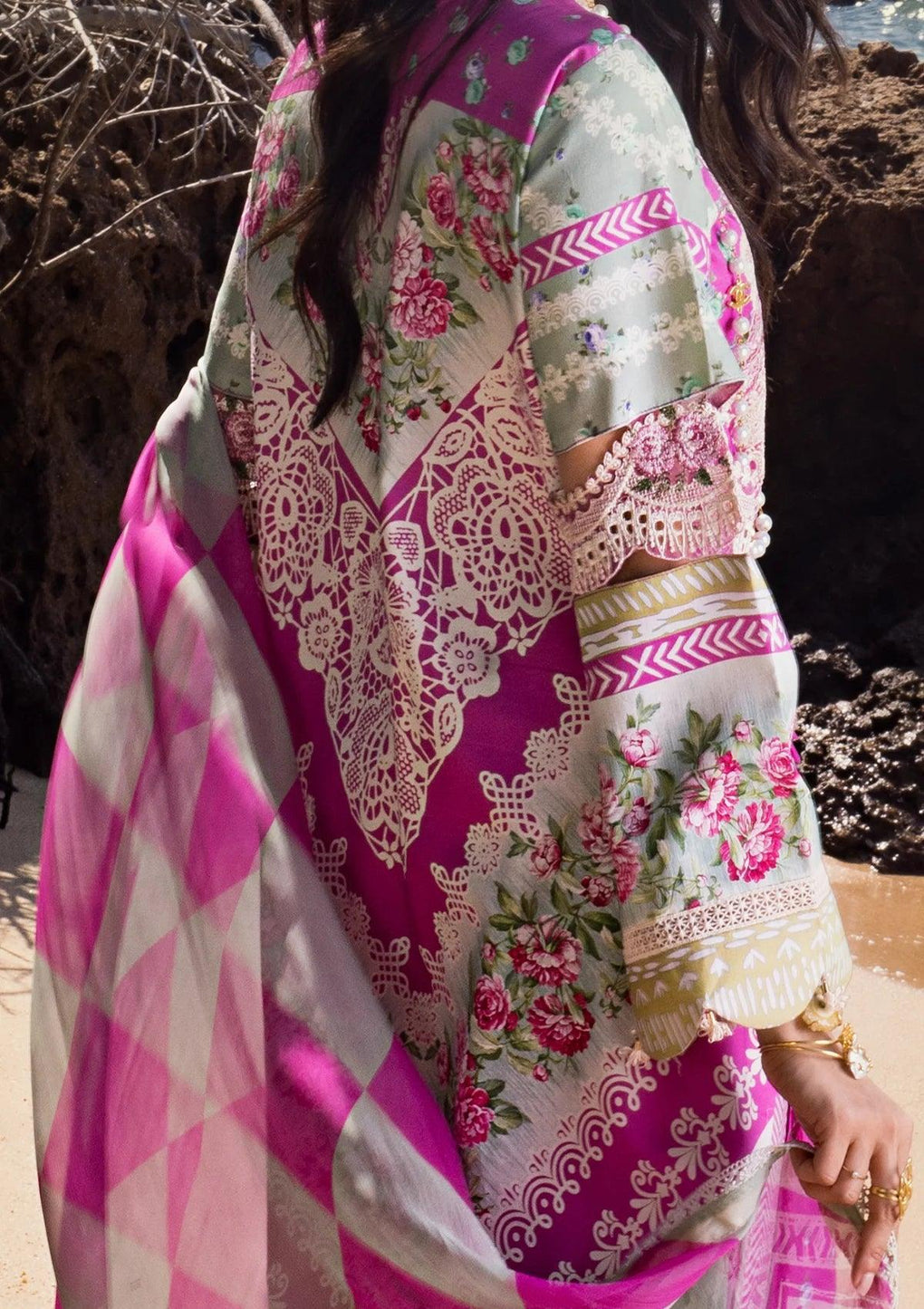 Embroidered Lawn 3 Piece Stitched Suit