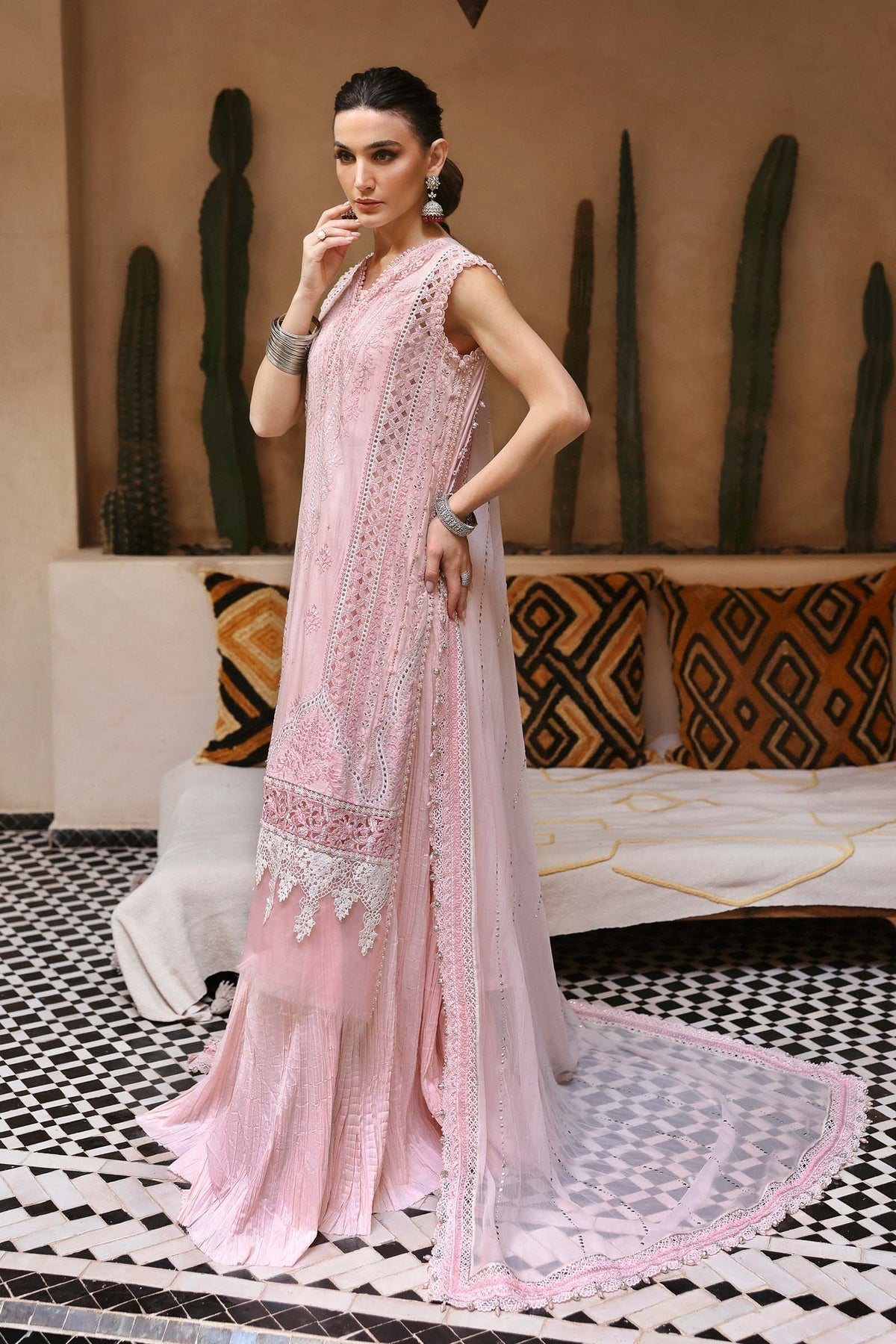 MARIA B CHIKANKARI LAWN SUIT READY TO WEAR