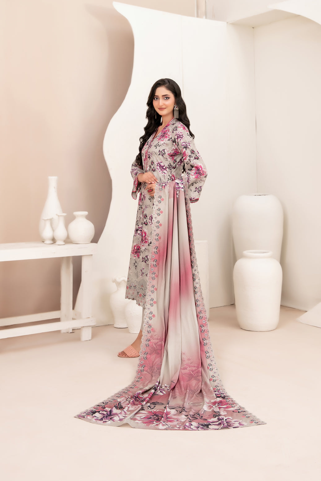 Misbah by Tawakkal Fabrics – Embroidered Lawn Collection