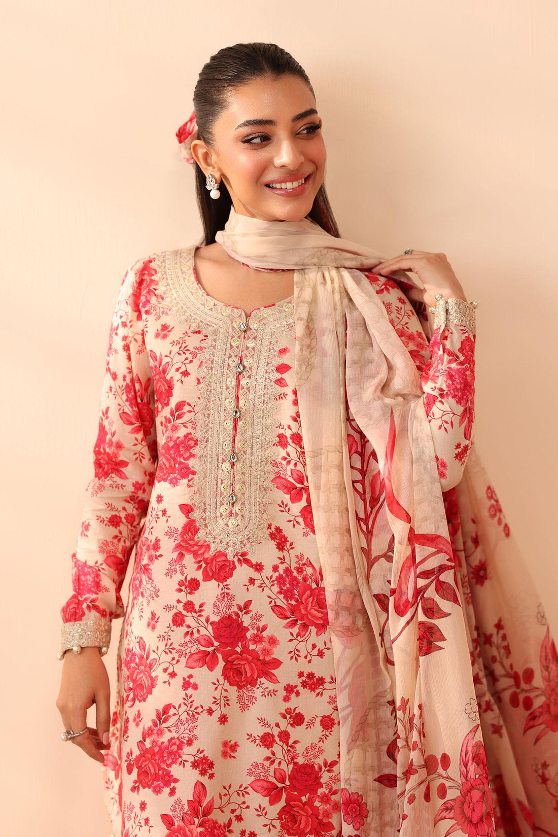 3 Piece Stitched Lawn & Chiffon Suit - Ready to Wear