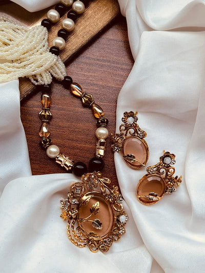 Royal Heritage Sky Blue Pendant & Pearl Mala Set