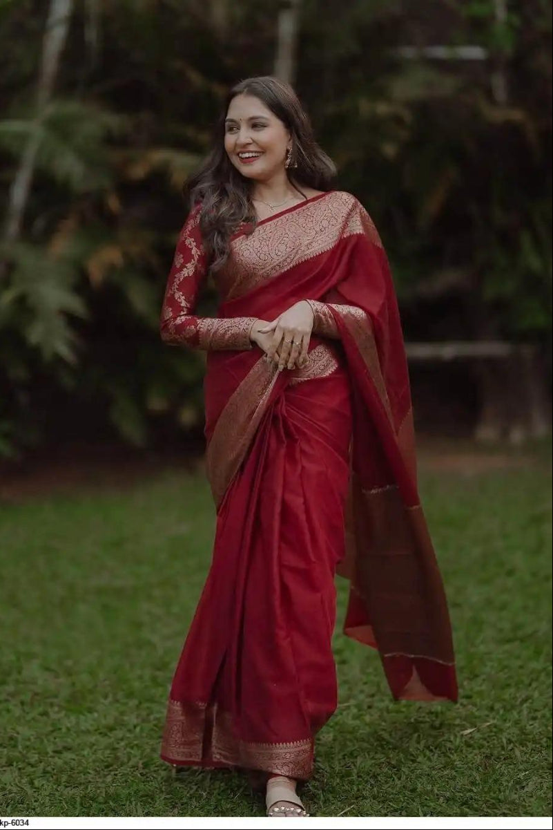 Beautiful Silk Printed Saree For Women (Unstitched)