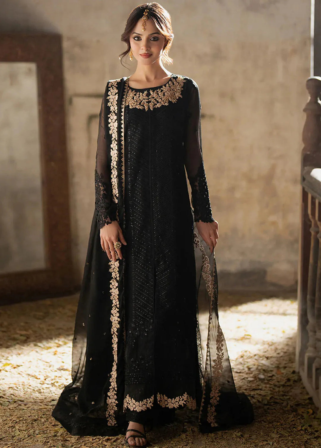 CHIFFON EMBROIDERED STITCHED Suit